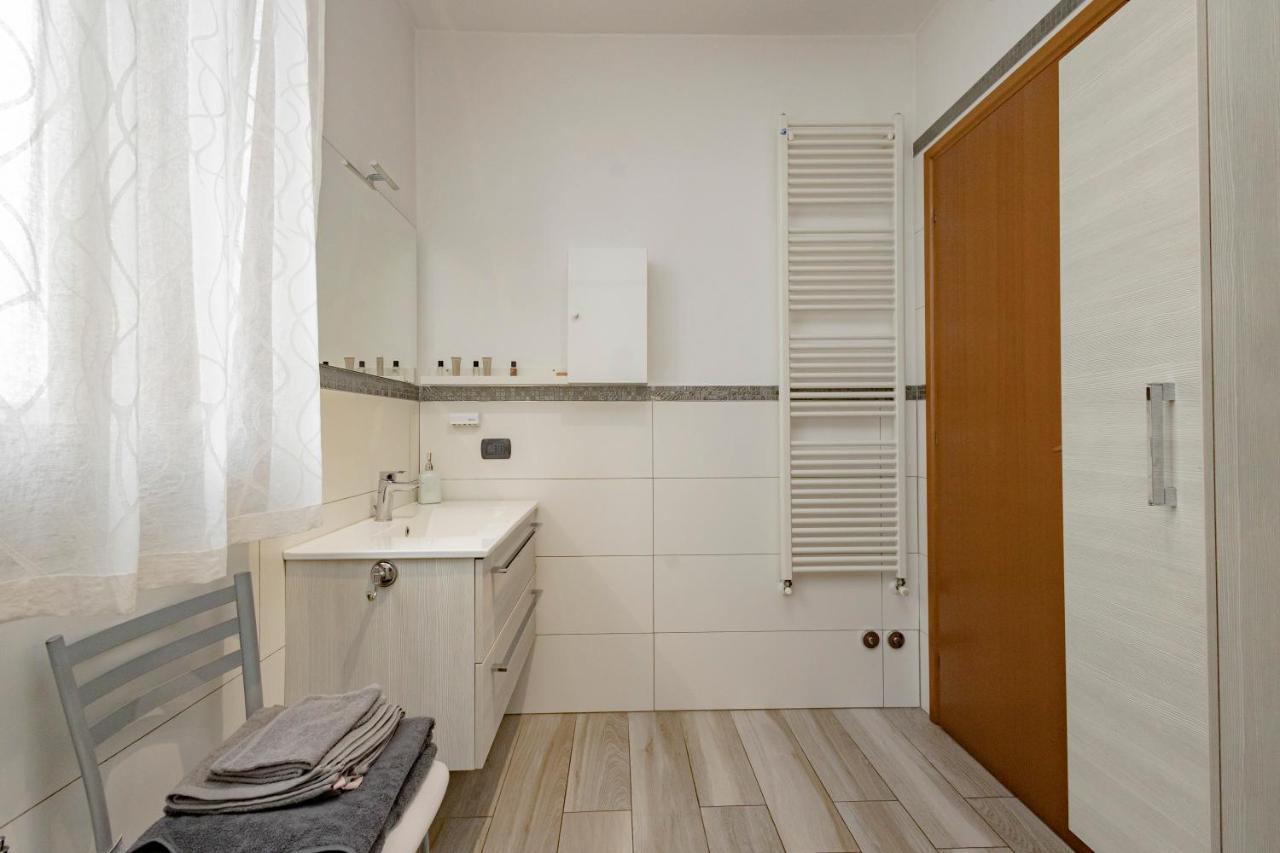 Ferienwohnung Bomboniera Milano Zona Rho Fiera - Bilocale 70Mq Senago Exterior foto