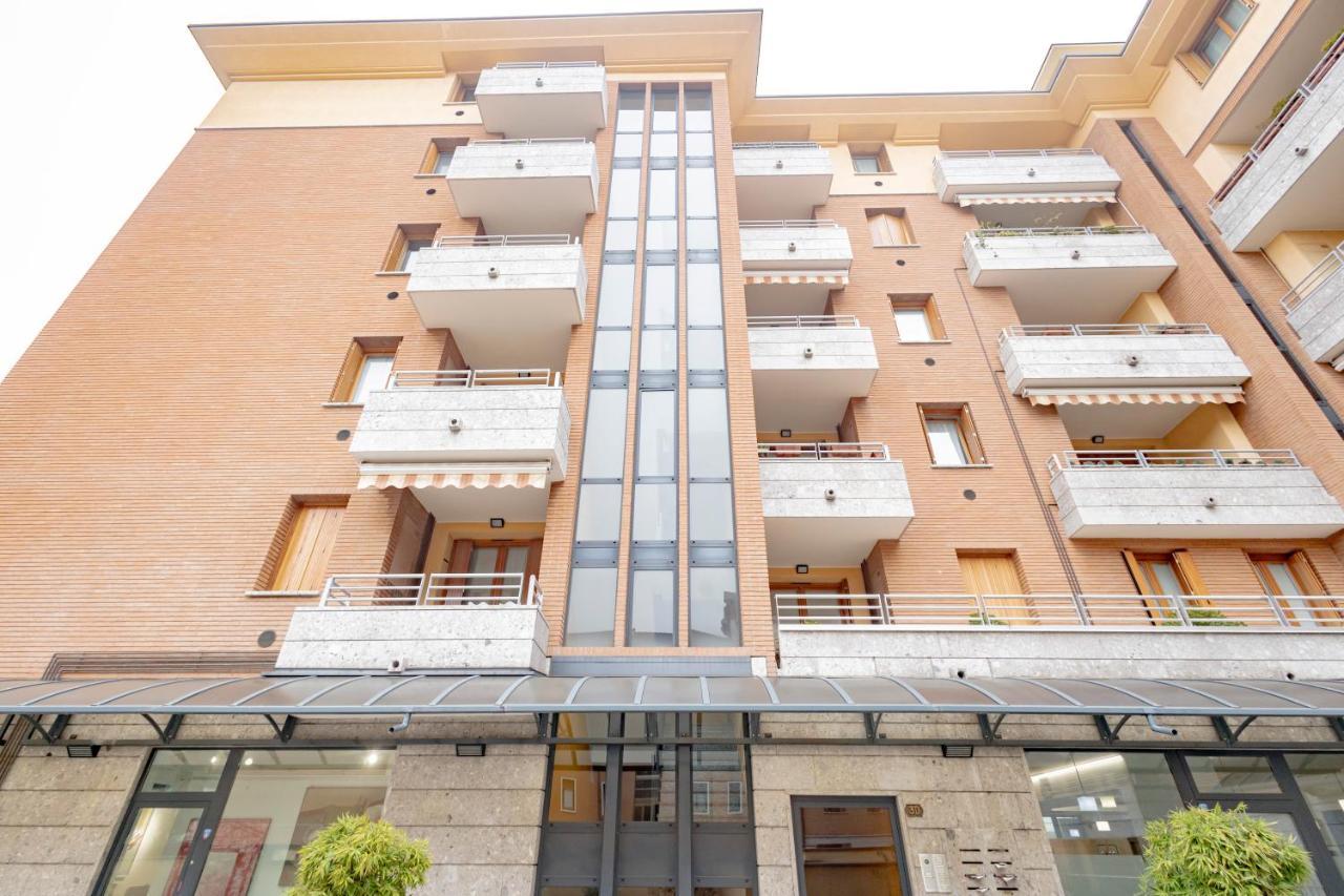 Ferienwohnung Bomboniera Milano Zona Rho Fiera - Bilocale 70Mq Senago Exterior foto