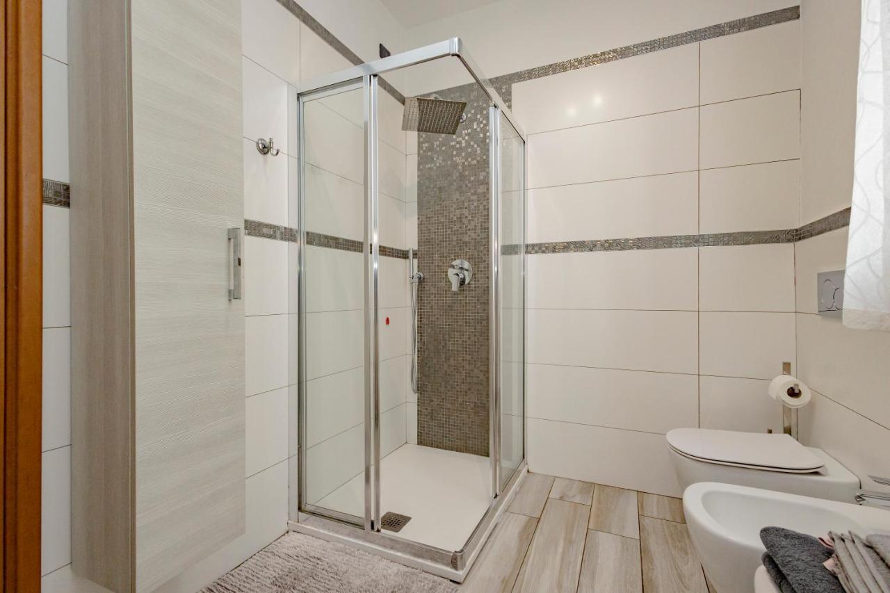 Ferienwohnung Bomboniera Milano Zona Rho Fiera - Bilocale 70Mq Senago Exterior foto